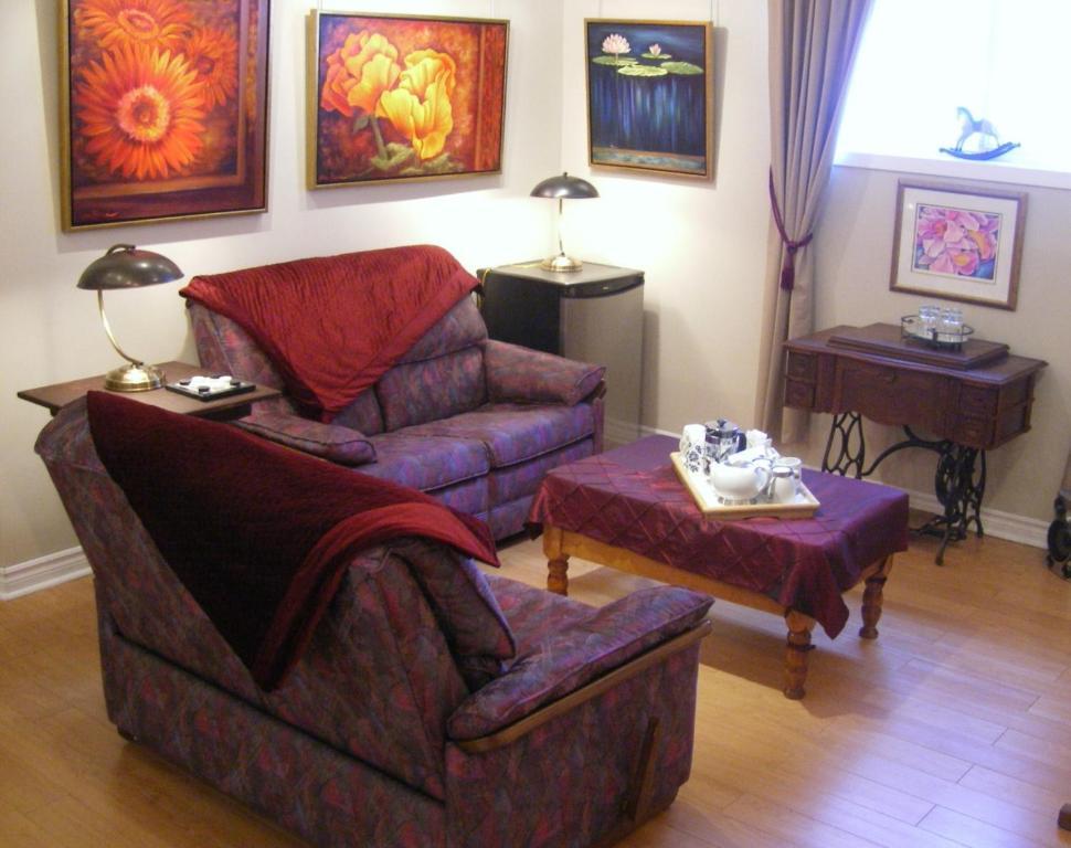 Atelier Galerie Anne Drouin Peinture & Pension Sainte-Julie Luaran gambar